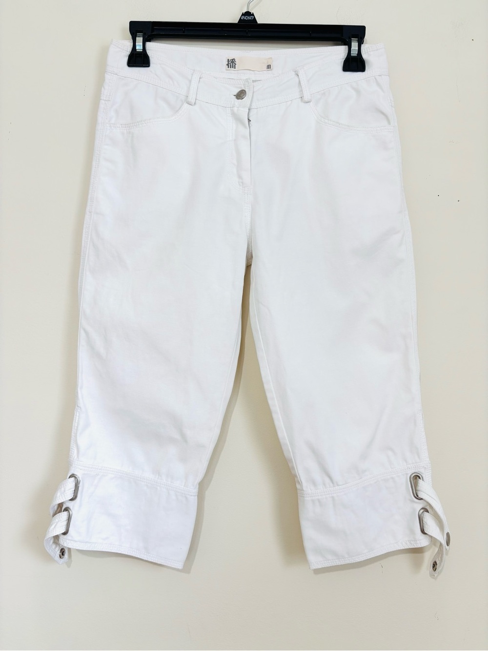 Vintage 90's bright white mid rise preppy straight leg cargo capri pants W28/L17